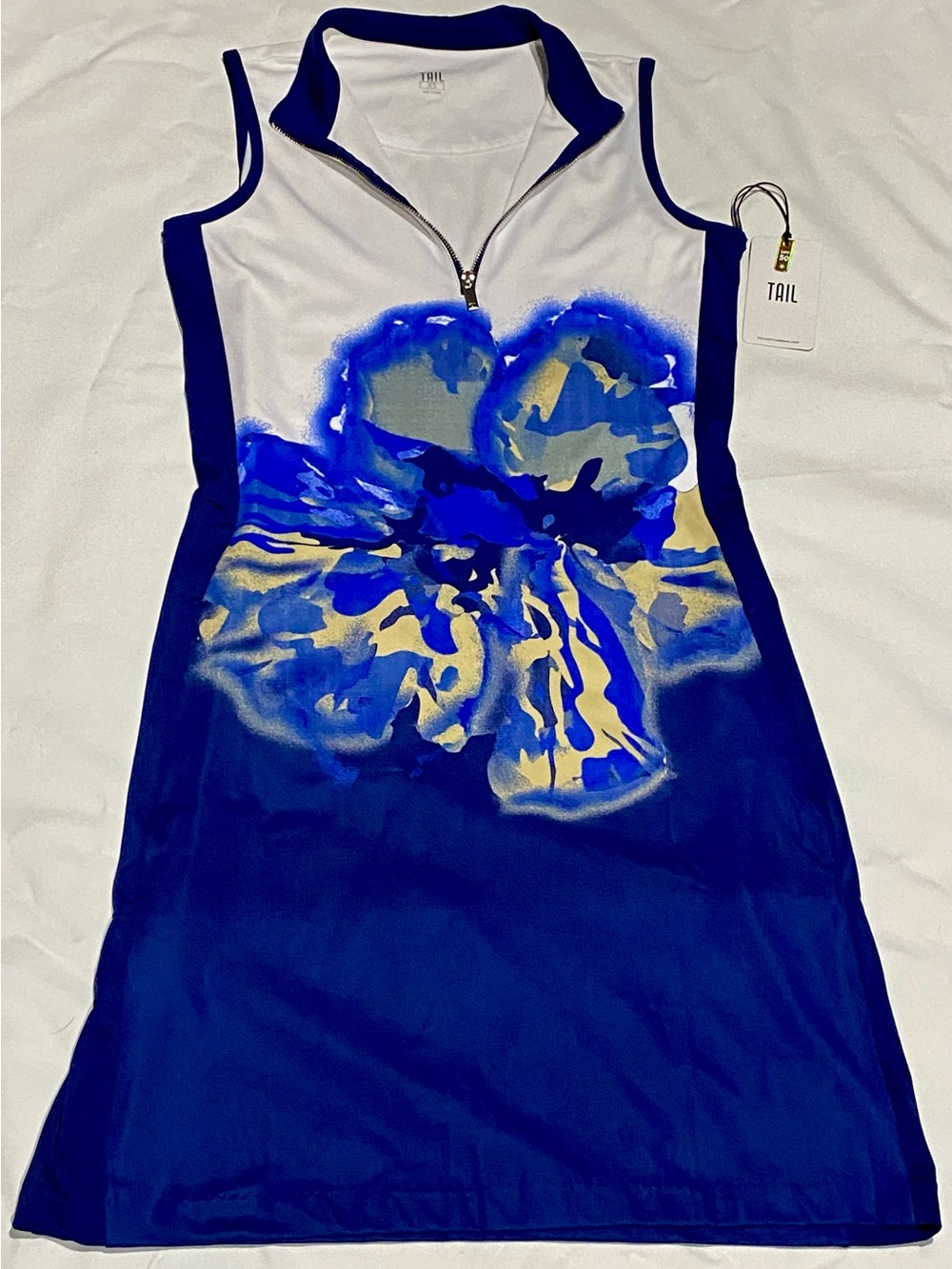 Tail Blue and White Sleeveless Zip-Front Golf Dress with Floral Print UPF 50 XS